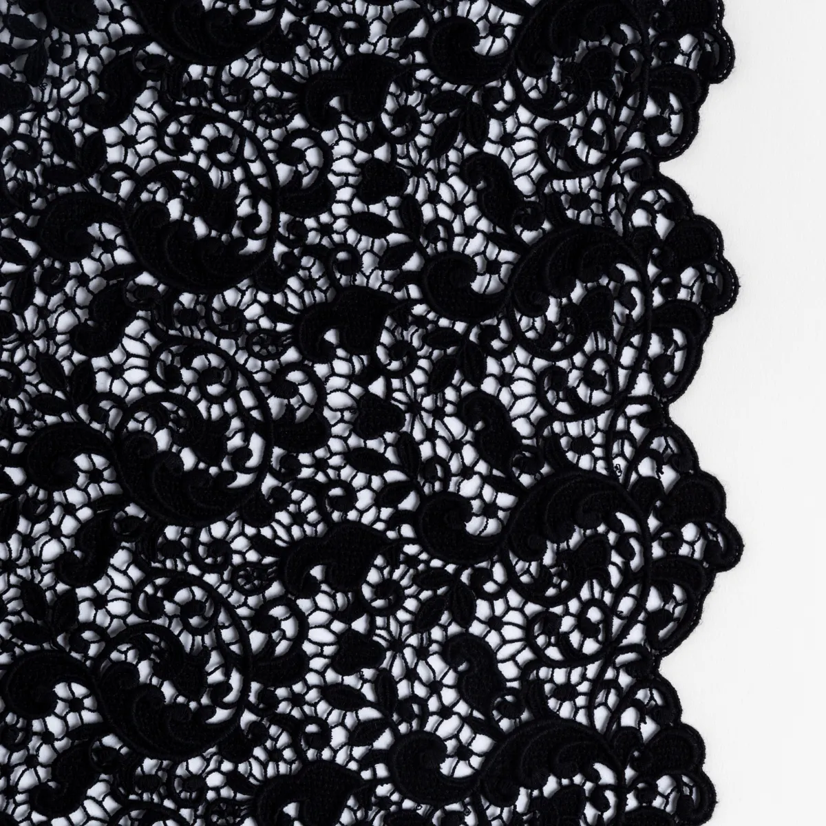 Allora Bed Scarf