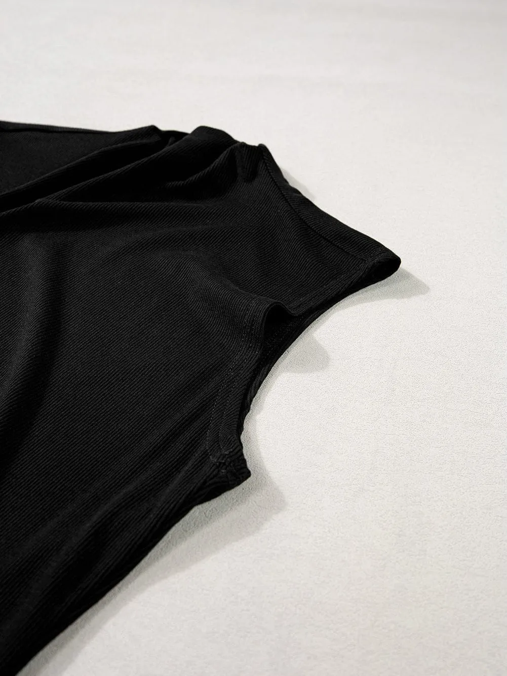 Basic Sleeveless Mock Neck