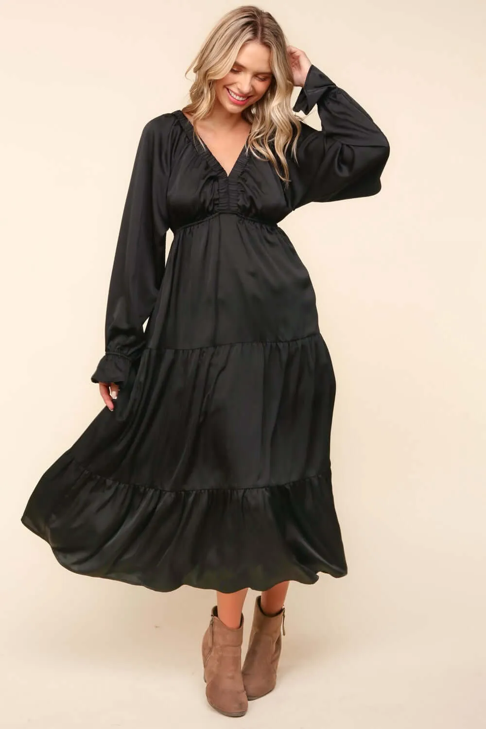 Black Flounce Long Sleeve Tiered Midi Dress with Pockets