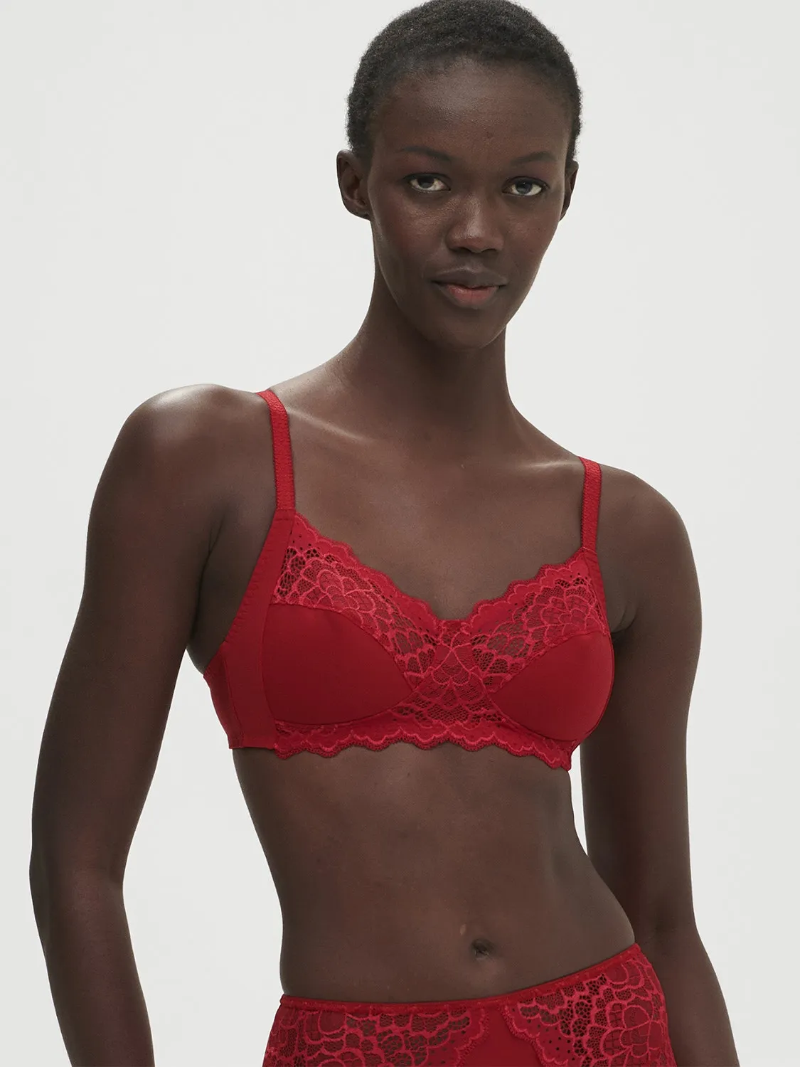 Caresse Wireless Triangle - Tango Red