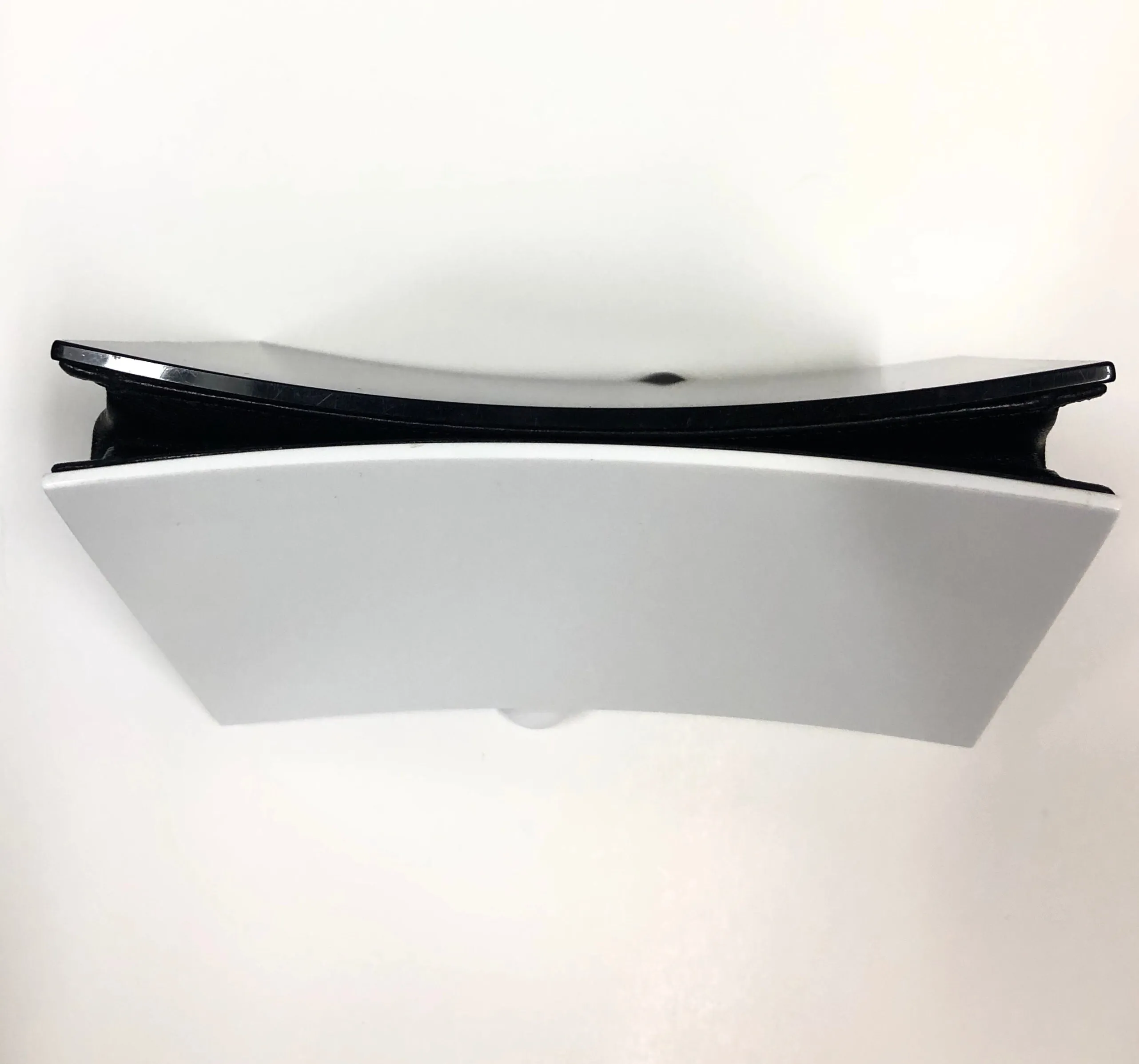CHANEL SAC DIVERS BLACK/WHITE LUCITE CLUTCH