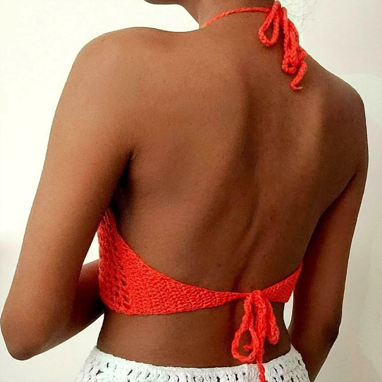 Crochet Halter Tops for Women Backless Camisole Knit Bra Tops Bralette Summer Beachwear