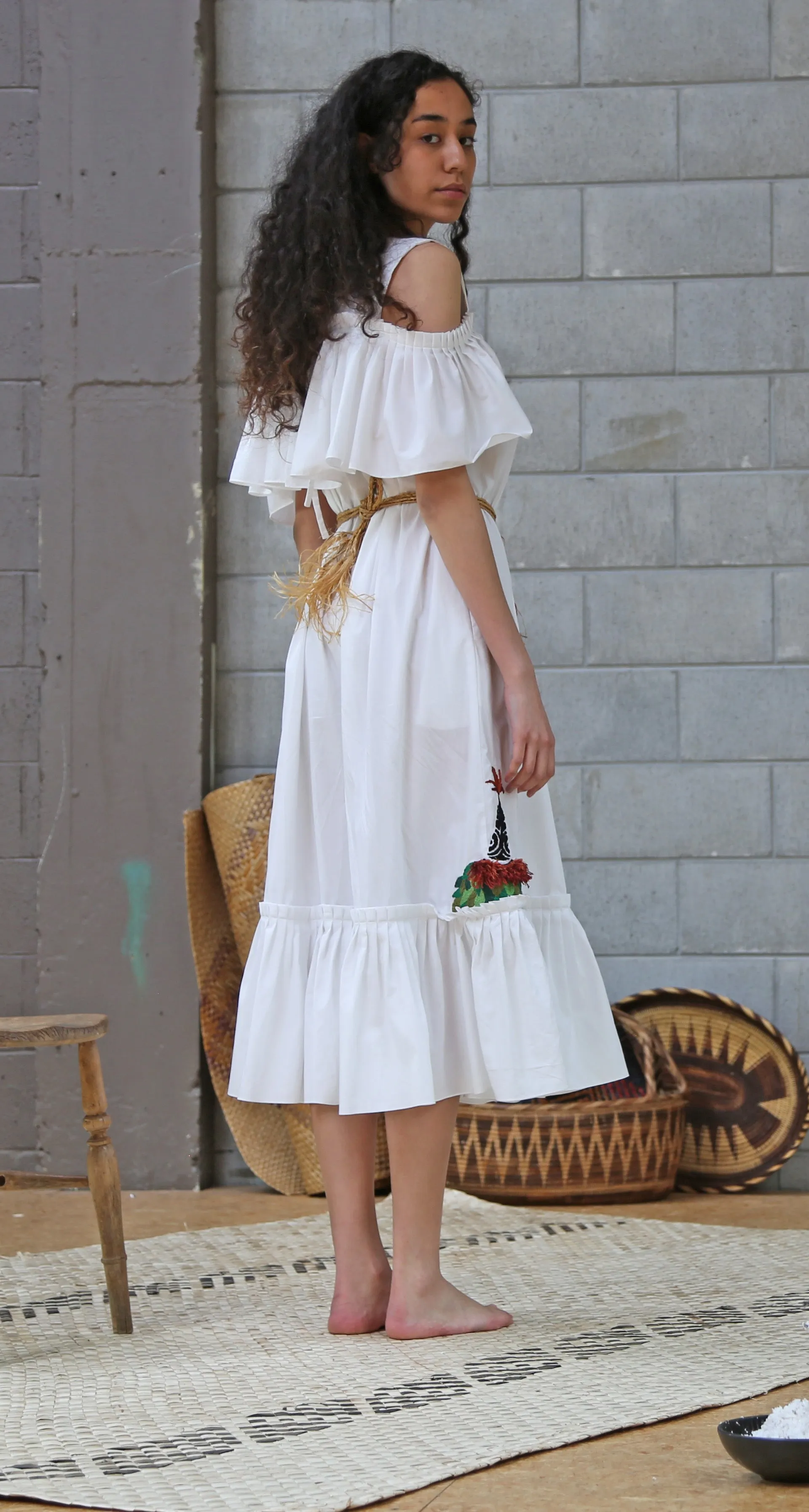 DUK-DUK PLEATED RUFFLE MIDI DRESS