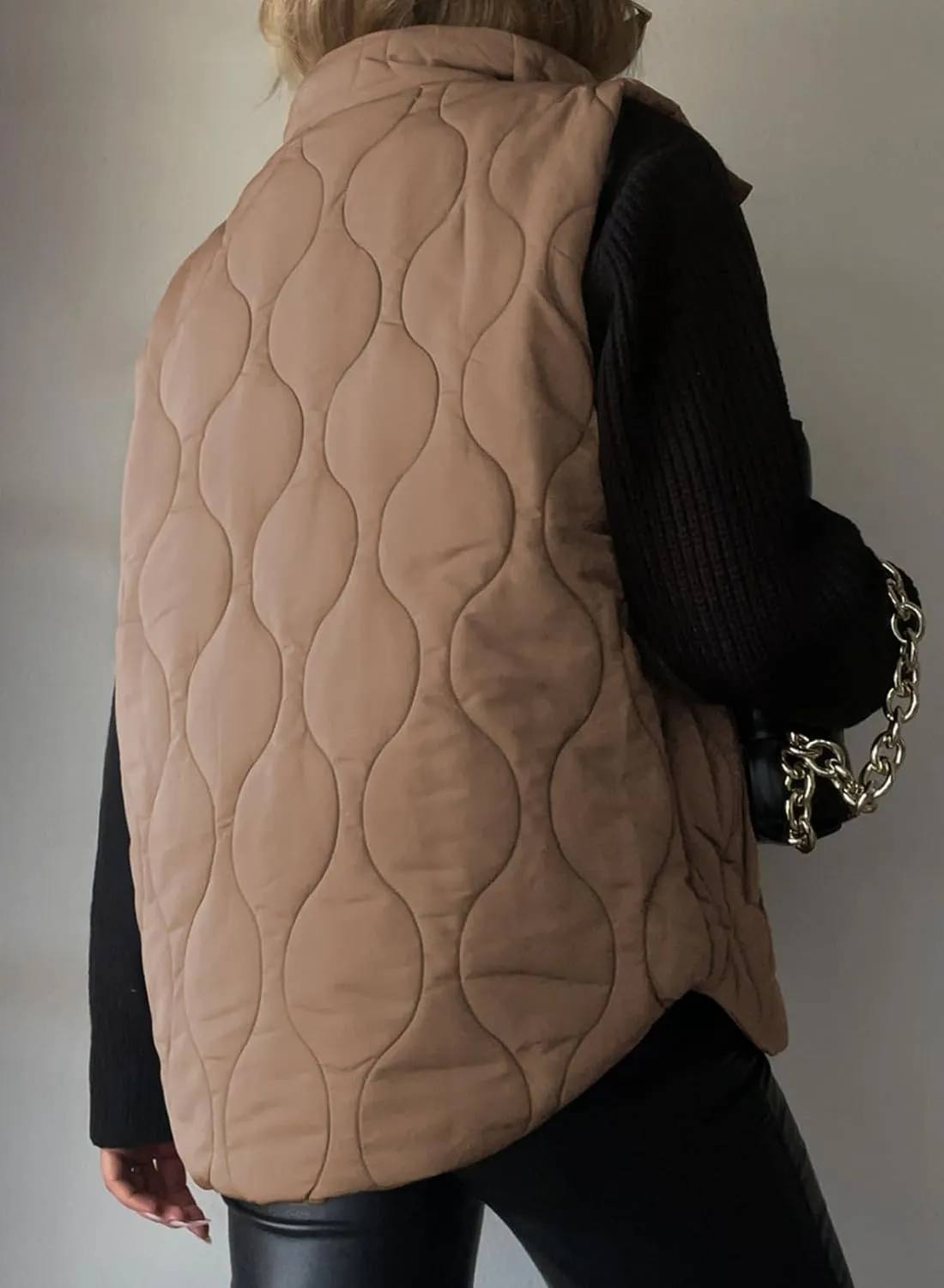 EVALESS Cropped Puffer Vest Women Lightweight Quilted Stand Collar Sleeveless Jackets Fall Spring 2025 Button Zip Up Coat