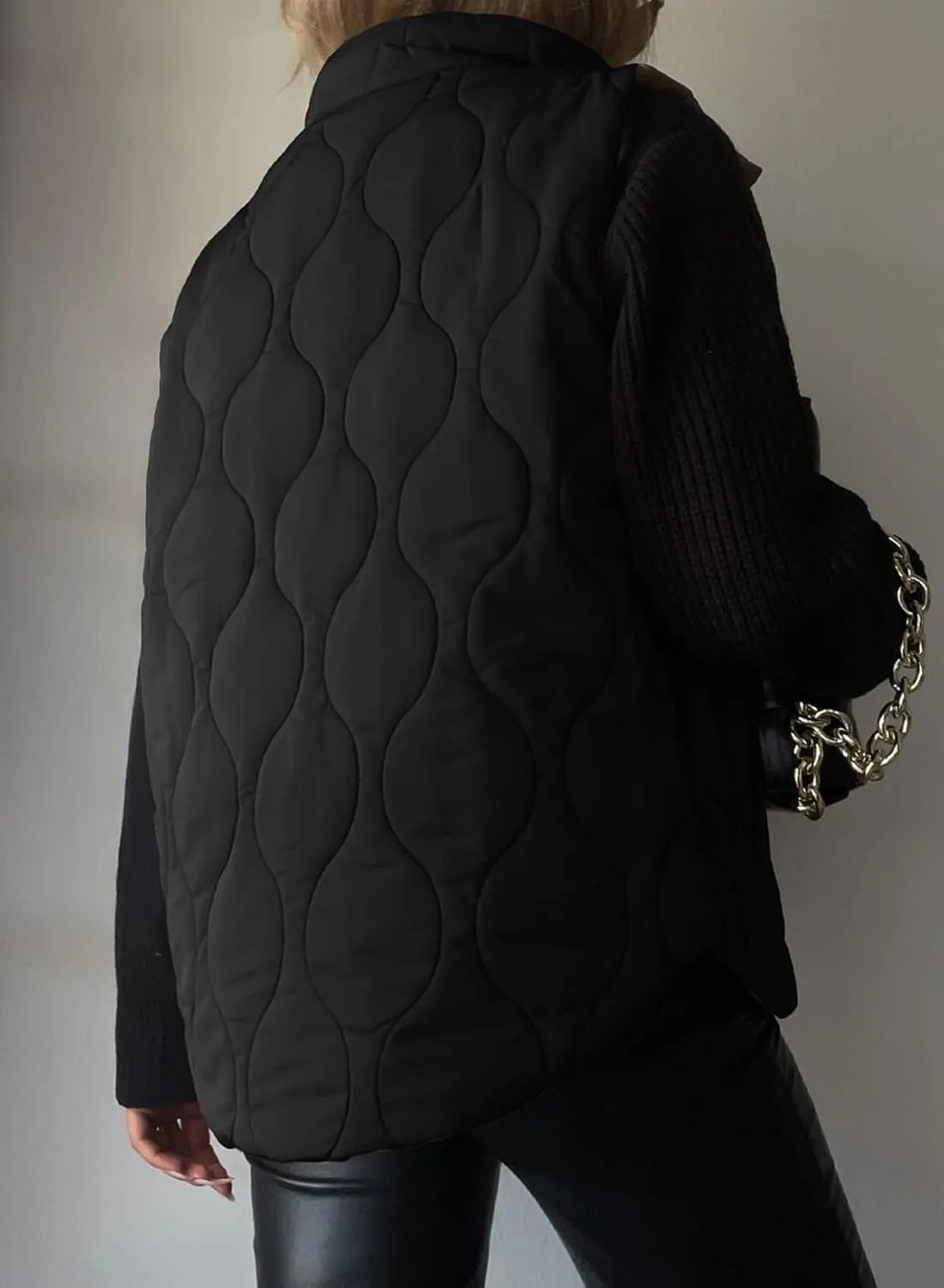 EVALESS Cropped Puffer Vest Women Lightweight Quilted Stand Collar Sleeveless Jackets Fall Spring 2025 Button Zip Up Coat