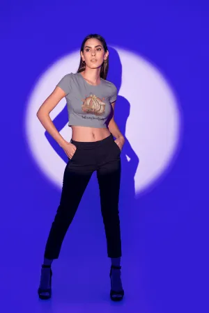 Fall in my Favourire Color Cropped T-Shirt