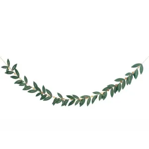 Festive Foliage Garland