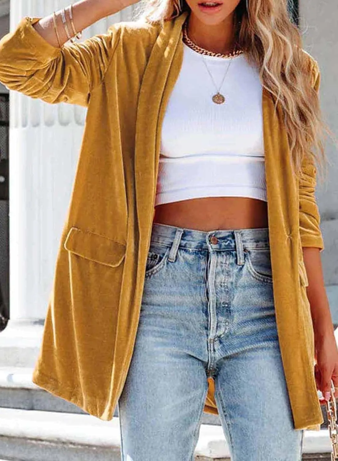 Happy Sailed Women's Velvet Blazer Jackets Casual Long Sleeve Lapel Collar Pocketed Blazer Suits Work Outfits
