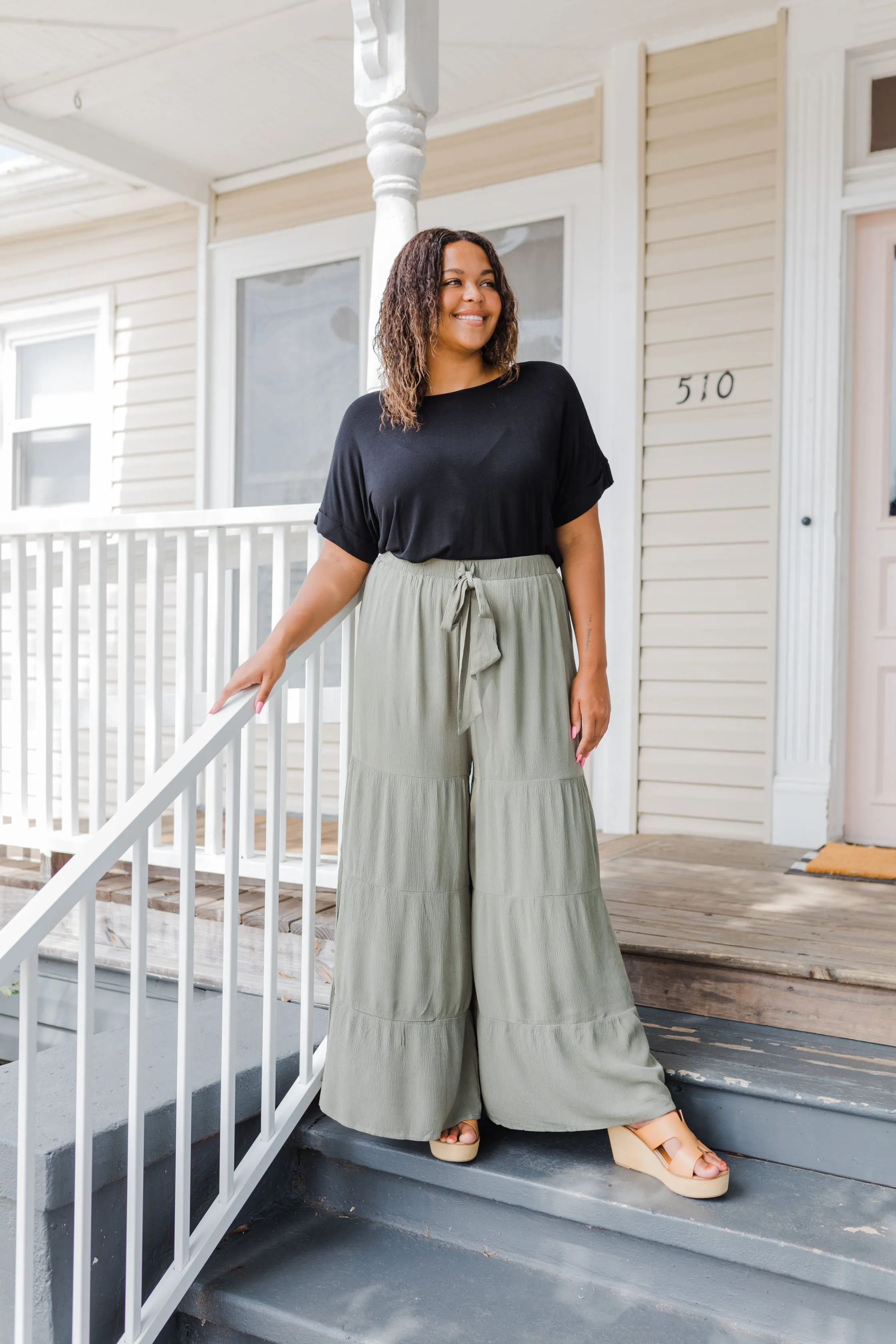 Jane Curvy Tiered Flowy Pants