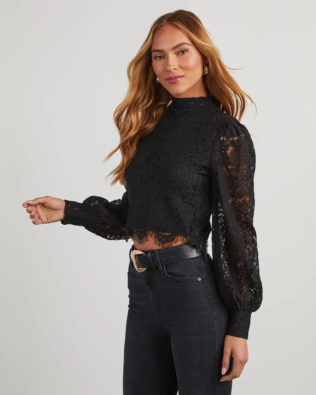Julietta Lace Scalloped Hem Top