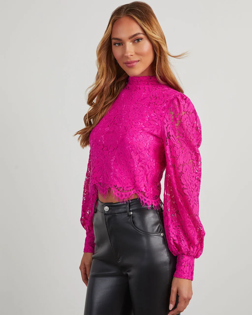 Julietta Lace Scalloped Hem Top