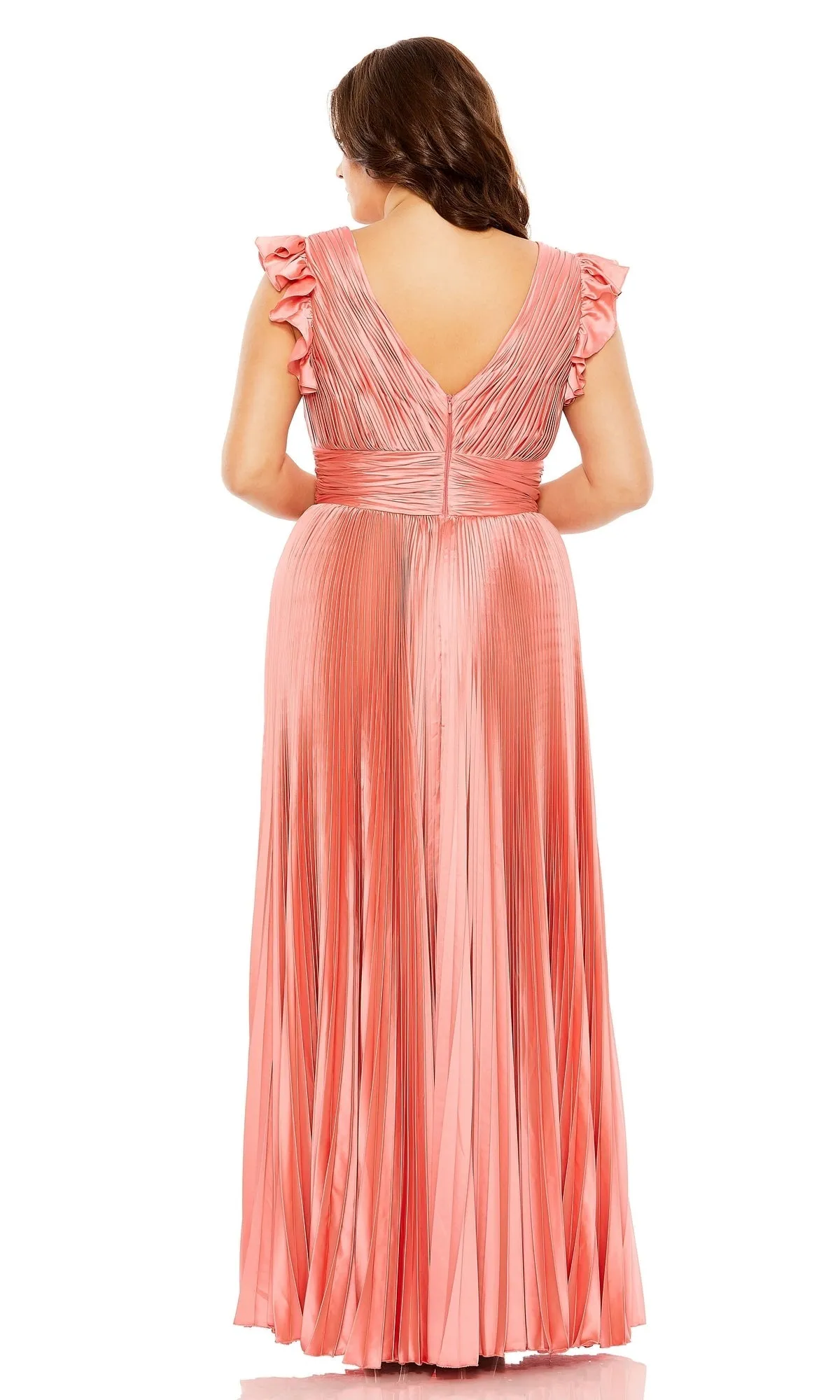 Mac Duggal Long Plus-Size Formal Dress 77006