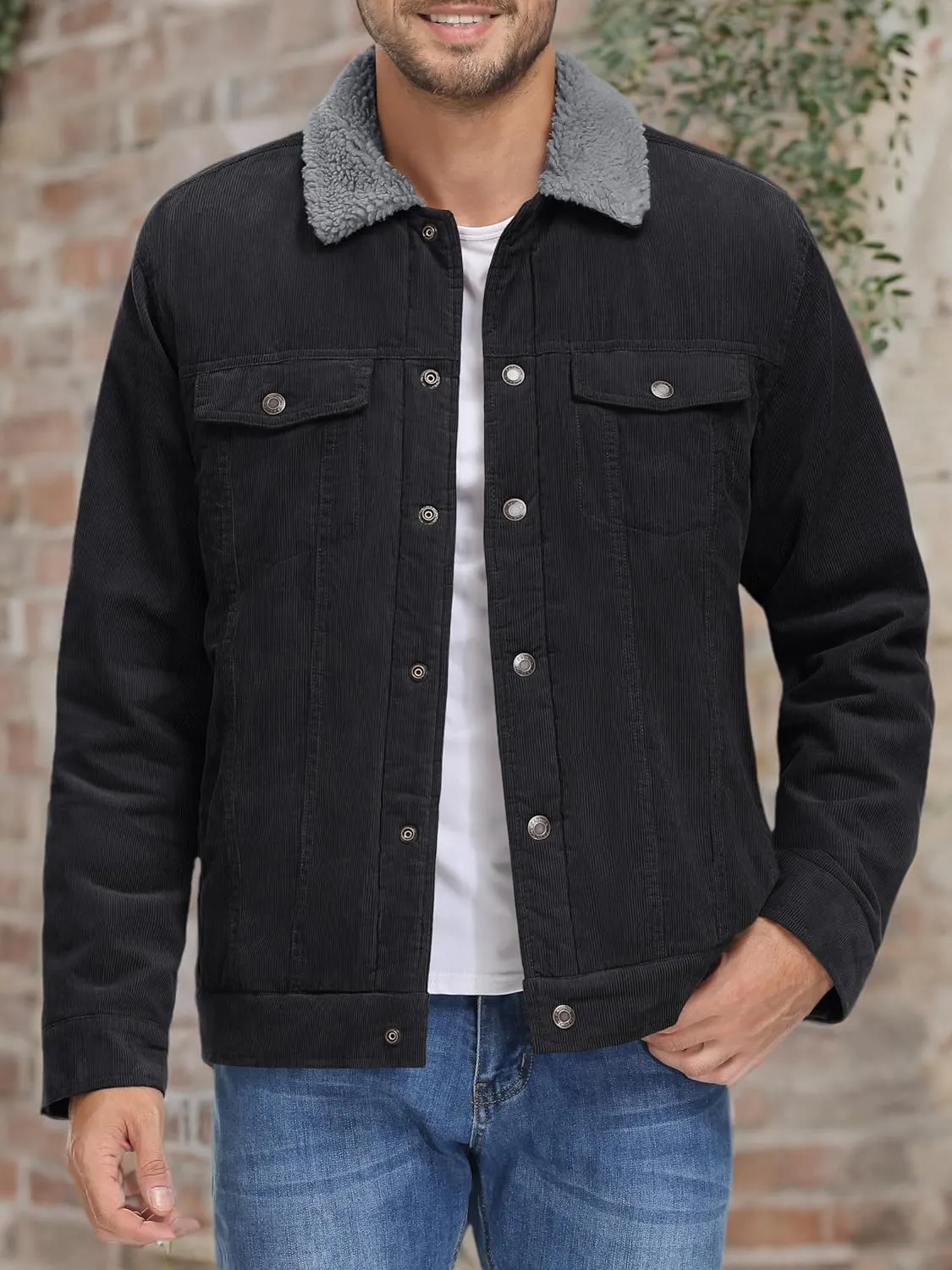 MAGNIVIT Men's Corduroy Fleece Cargo Jacket Winter Snap Button Lapel Sherpa Lined Trucker Cowboy Coat with 5 Pockets
