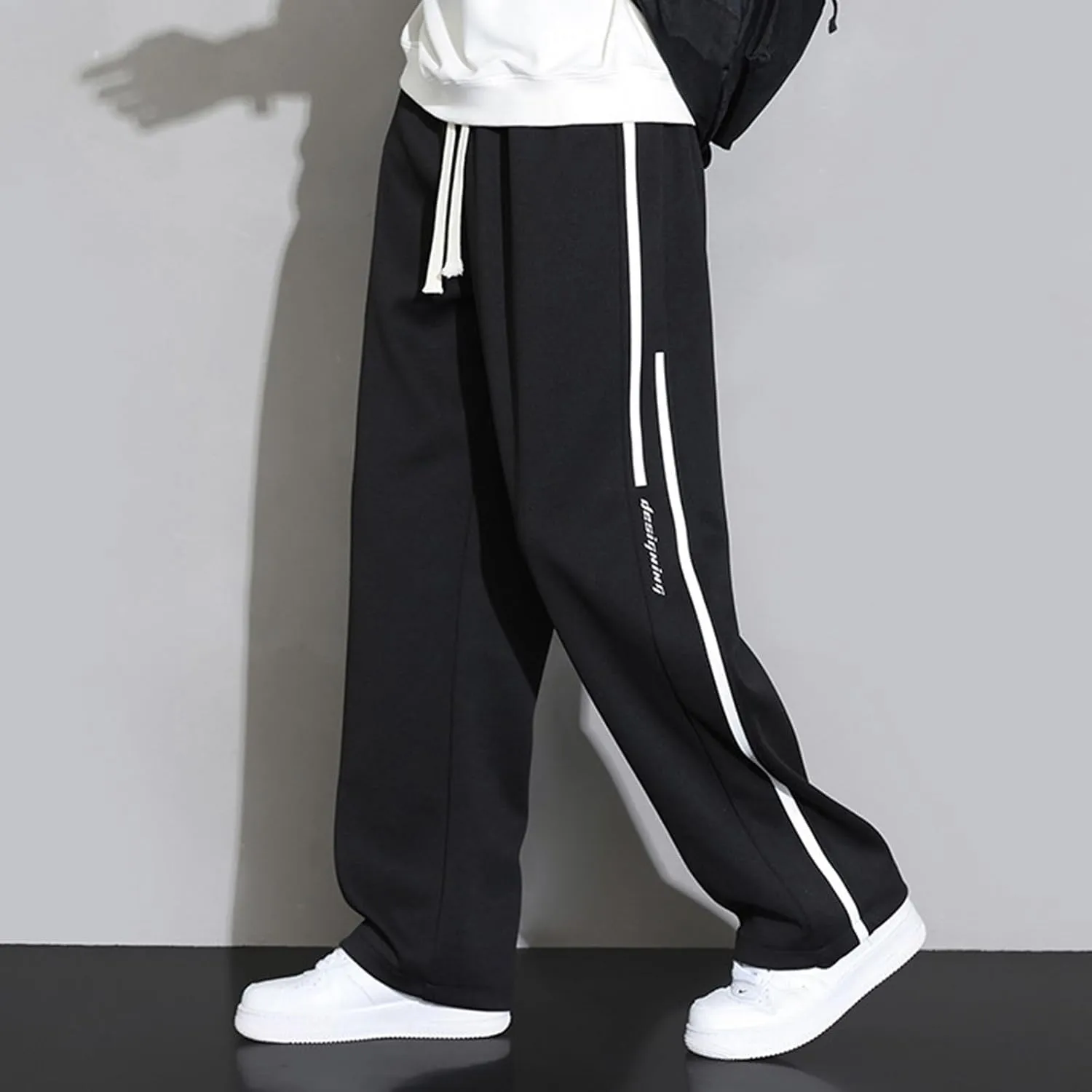 Men's Straight with Pockets and Elastic Loose Solid Color Streamlined Sports Casual Night Stretch Pants for Men