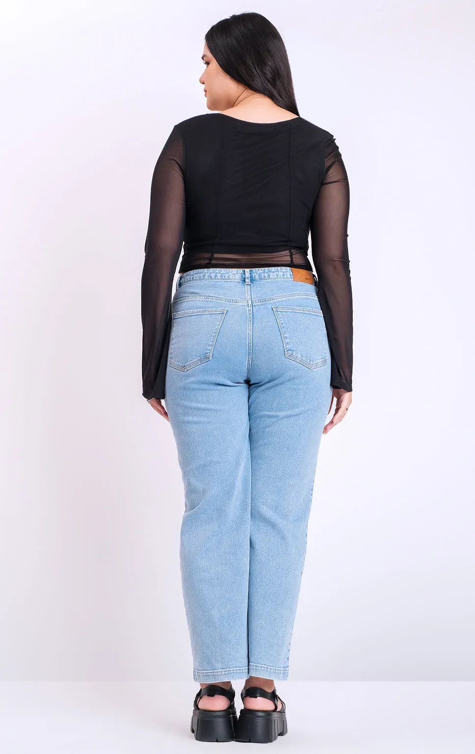 MESH CROP TOP WITH RIBBON