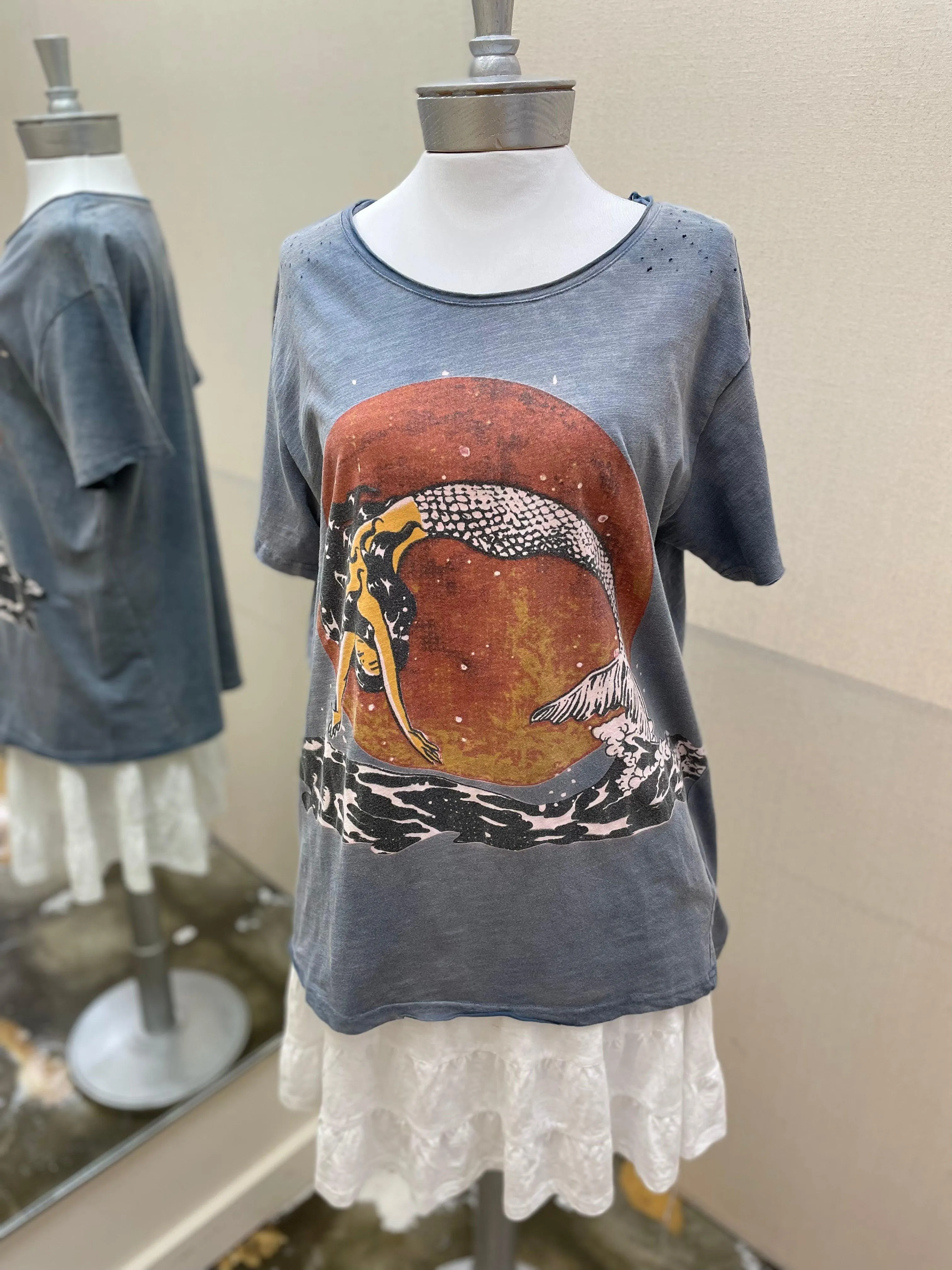 Moon Dance Tees "Full Moon" by Jaded Gypsy