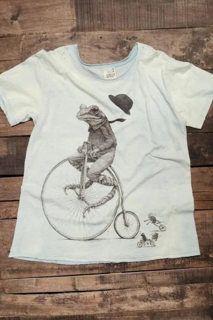 Moon Dance Tees "Full Moon" by Jaded Gypsy