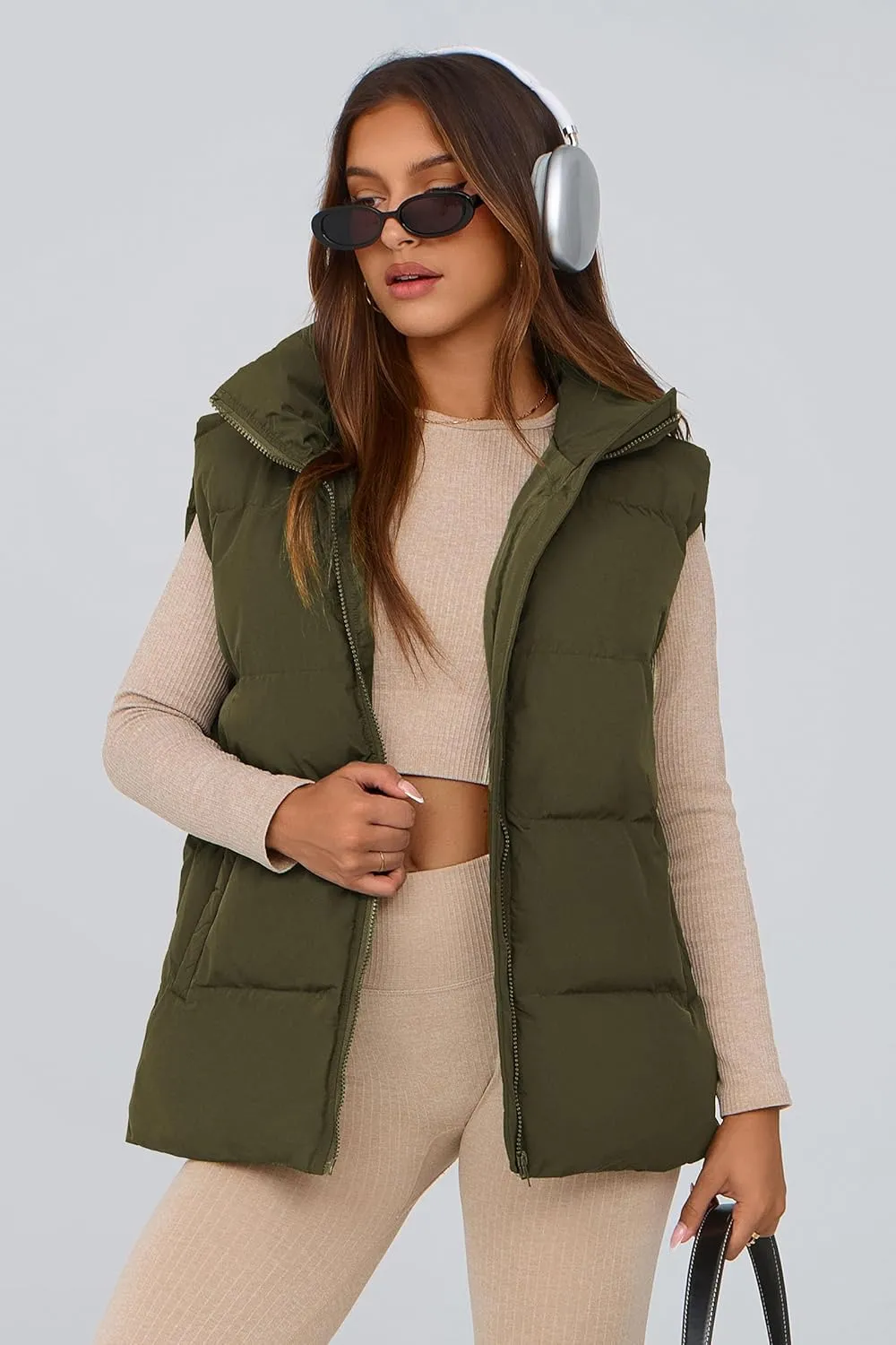 PRETTYGARDEN Women's Puffer Jacket Vests Casual Sleeveless Stand Collar Zip Up Coats Warm Winter Outerwear