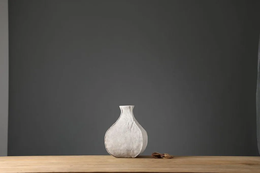 Satchel White Textured Vase | Modern Polyresin Vase | Textured Vase | Design Vase | Home Decor