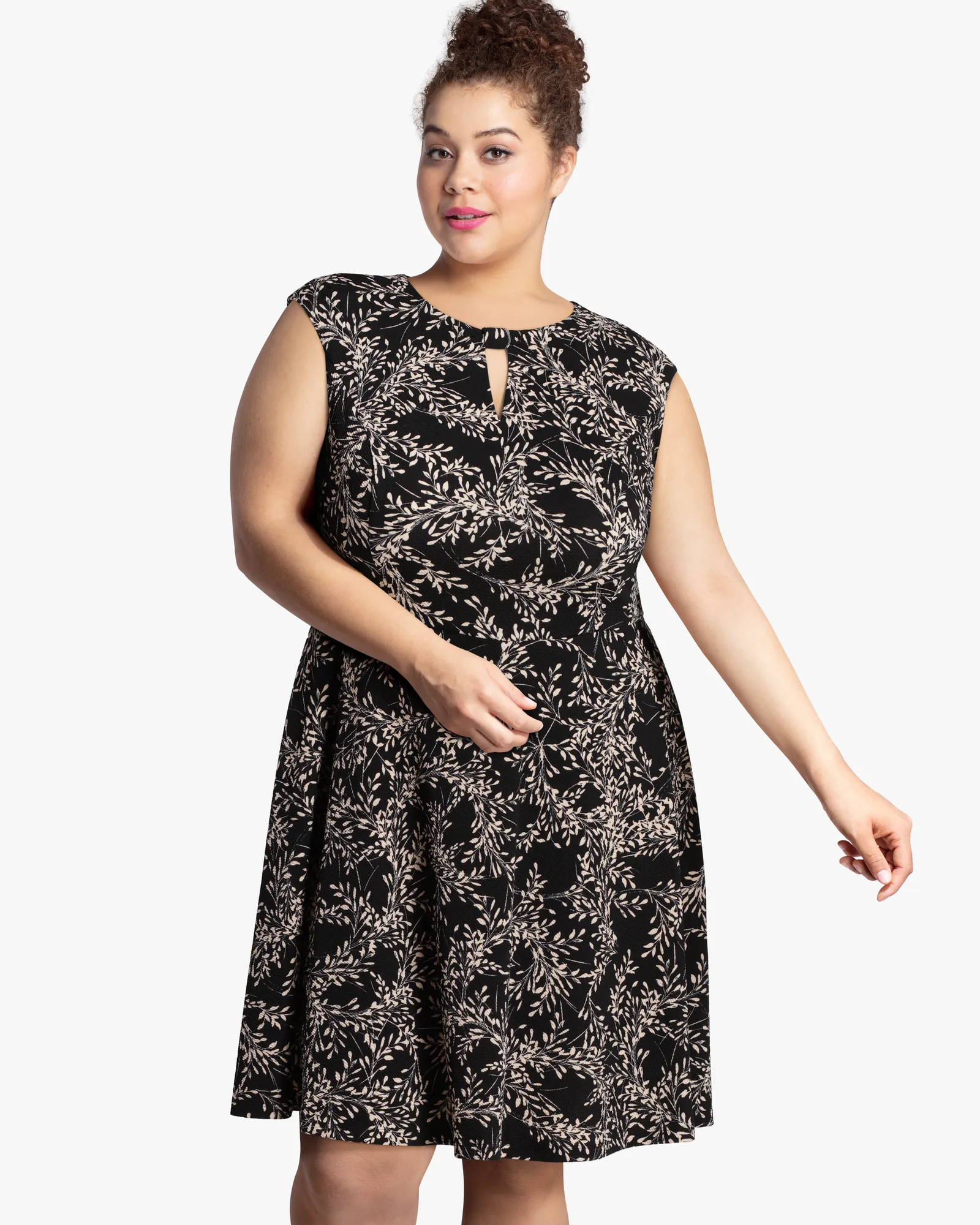Senna Cap Sleeve Fit & Flare Dress | Black / Tan