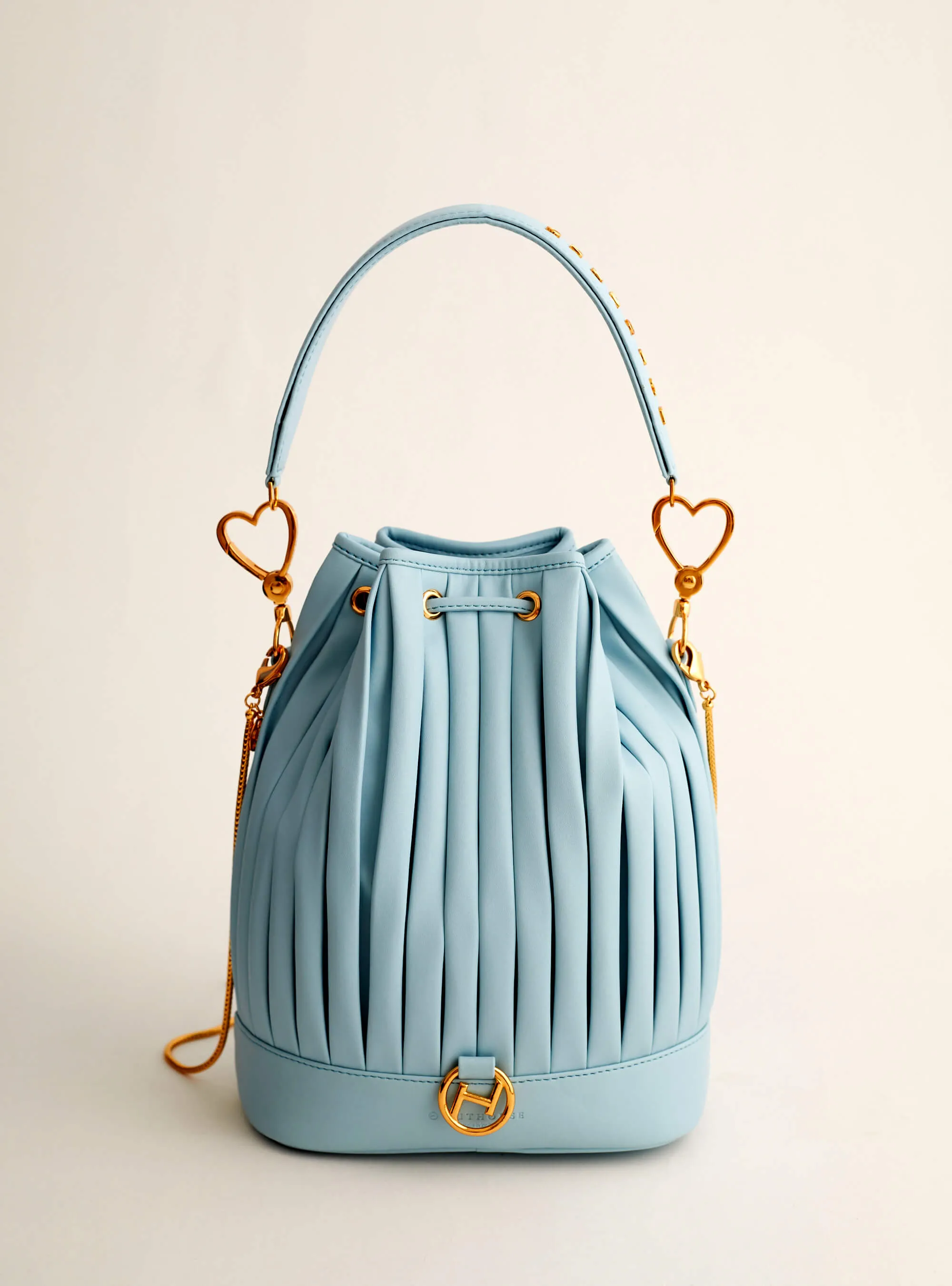 Sonam Babani In OH Poppi Bucket Bag in Powder Blue