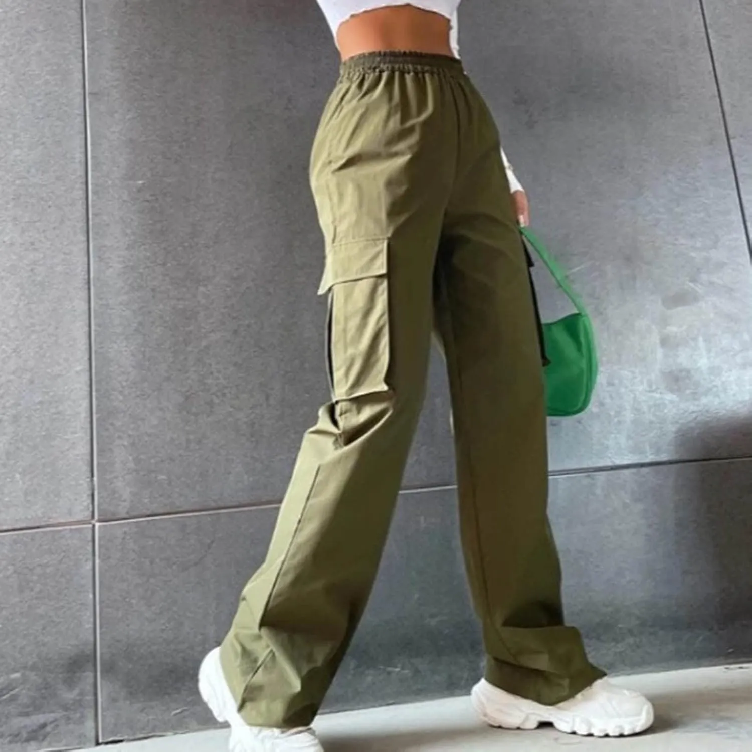 Women's Cargo Pants Y2K Elastic High Waist Straight Parachute Pants Solid Fashion Wide Leg Baggy Trousers with Large Pockets